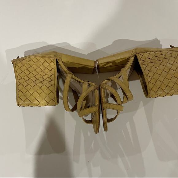 Torrid Tan Woven Block High Heel Open Toe Sandals Size 8 Wide - Picture 3 of 10